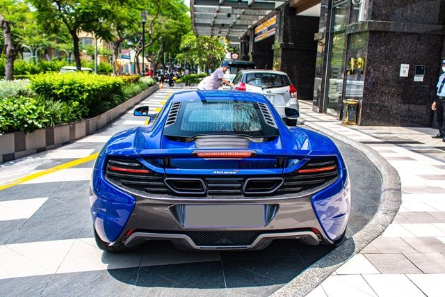 McLaren 650S Coupe thứ hai về Việt Nam: Mặc dù đã ngừng sản xuất nhưng vẫn được ưa chuộng, với màu sơn dễ gây nhầm lẫn với chiếc 650S Spider nổi tiếng tại TP.HCM - Ảnh 7.
