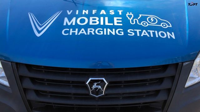 Xe Xanh: VinFast tận dụng pin từ VF 9 để tạo ra “Trạm Sạc Di Động” cứu hộ cho đoàn Caravan - Hình 7.