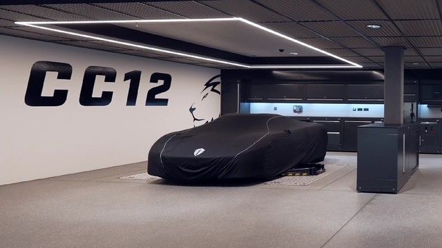 Koenigsegg CC12 bí ẩn lại lộ diện, liệu đại gia Hoàng Kim Khánh sẽ quan tâm? - Ảnh 3.