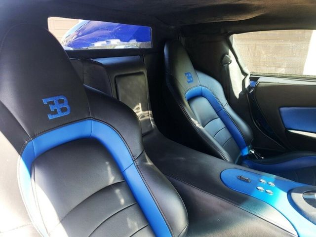 Bugatti Veyron 'bản nhái' giống thật, chỉ có giá 3,4 tỷ đồng - Ảnh 3.