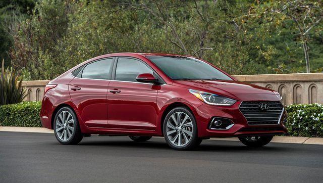 Sedan vẫn là loại xe dẫn đầu thị trường trong 6 tháng đầu năm - đây là 5 mẫu sedan bán chạy nhất tại Việt Nam - Ảnh 7.