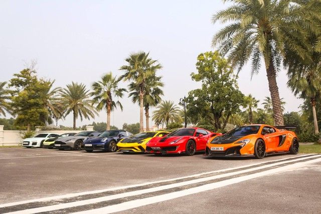 VietRally ngày thứ 2: Chỉ có quãng đường di chuyển 50 km, nhưng Koenigsegg Regera của đại gia Hoàng Kim Khánh không thấy đâu - Ảnh 1.