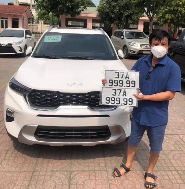 Người chủ xe phát hiện biển số ngũ quý 9: Đông đảo người quan tâm mua xe với giá hời - Ảnh 1.