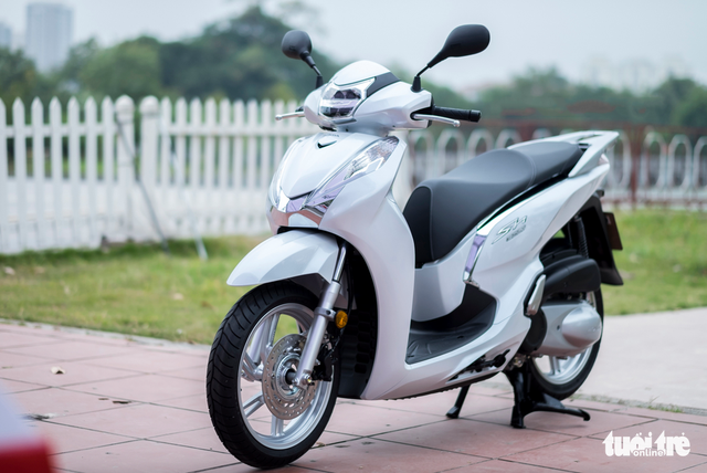Người buôn đấu giá Honda SH300i với giá 280 triệu đồng, gần gấp đôi so với phiên bản 350 phân khối - Ảnh 10.