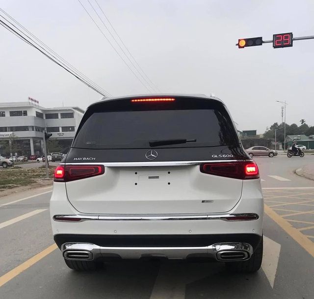 Tại sao tỉnh nghèo và lớn nhất Việt Nam lại đột ngột nằm trong top mua nhiều ô tô nhất? - Ảnh 1.