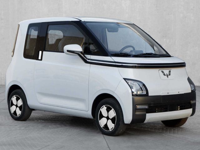 Xe điện 'hạt tiêu' giá dưới 200 triệu, chỉ bằng 2 chiếc Honda SH 150i ở Việt Nam có gì nổi bật? - Ảnh 1.