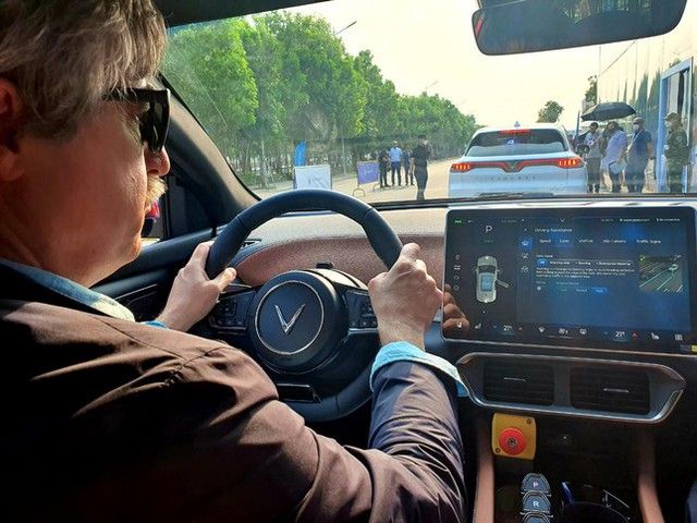 Chủ tịch của Autobest: “VinFast độc đáo so với các hãng xe trên thế giới” - Ảnh 2.