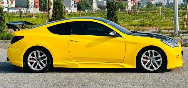 Hyundai Genesis Coupe sau khi được độ lại, được bán với giá 695 triệu đồng - Lựa chọn của những người trẻ - Hình ảnh 3.
