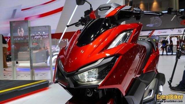 Xe máy Honda sản xuất tại Thái Lan ra mắt gây sốt với các cải tiến, cốp đựng đồ dung tích 18 lít - Hình 2.