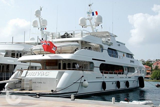 Bên trong căn phòng du thuyền riêng tư tốn kém 2 triệu USD tiền hoạt động mỗi năm của vận động viên tỷ phú Tiger Woods - Hình 3.
