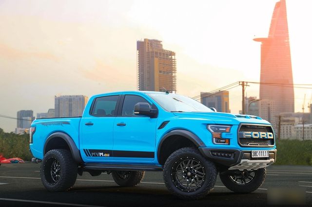 Cộng đồng đam mê xe tại TP.HCM 'độ' chiếc Ford Ranger để trở thành phiên bản giống như F-150: Tốn kém 650 triệu đồng, phải nâng công suất mới đủ đi - Ảnh 1.