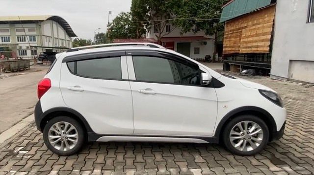 'VinFast Fadil' bị túi khí đã bung, giá chỉ 160 triệu đồng - Ảnh 1.
