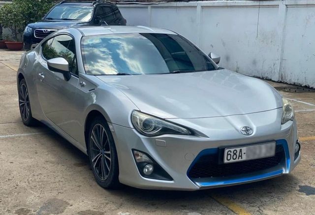 Xe thể thao phổ thông của Toyota vẫn giữ giá hơn 900 triệu đồng sau khi đi được 80.000km - Hình 2.