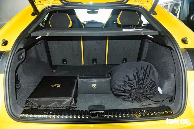 Lamborghini Urus Pearl Capsule - Siêu SUV độc nhất tại Việt Nam - Hình 14.