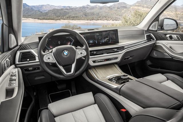 BMW X7 2023 ra mắt: Sau lưới tản nhiệt 'khổng lồ' là cụm đèn gây tranh cãi, màn hình cong siêu lớn và bỏ cần số truyền thống - Ảnh 9.