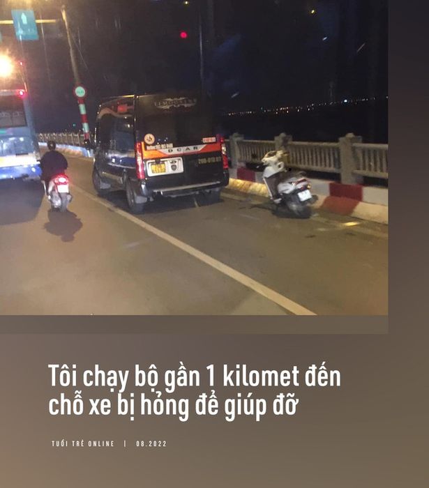 Tài xế xe buýt giúp đẩy chiếc limousine vượt khó khăn trên cầu Vĩnh Tuy: Mọi người đều mệt nhưng vui vẻ - Ảnh 2.