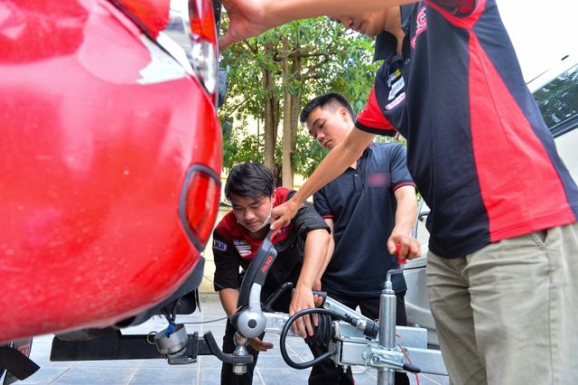 Trong chiếc xe kéo cắm trại trị giá gần 1 tỷ đồng, đầy đủ tiện nghi cho toàn bộ gia đình - Hình 5.