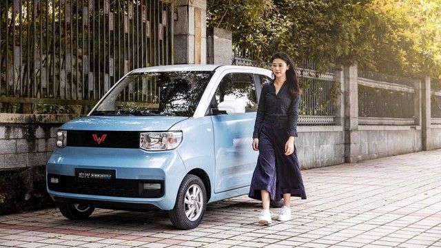 Xe điện gây sốt Wuling Hongguang Mini EV phiên bản cá nhân siêu độc - Hình 1.