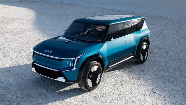 Kia EV9 sắp được ra mắt: Kích thước tương đương với Mercedes-Benz GLE nhưng có không gian nội thất rộng rãi như 'khủng long' GLS - Ảnh 1.