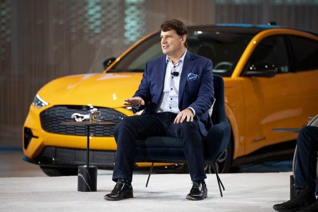CEO Ford tiết lộ bí mật: Thời cơ để bứt phá đã đến, VinFast cần khai thác ngay - Ảnh 1.