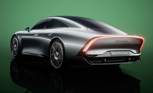Cựu vương của làng đua F1 bị cho là 'thiếu khả năng' để cầm lái chiếc xe Mercedes-Benz - Ảnh 2.