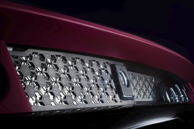 Ra mắt Rolls-Royce Phantom 2023: Hệ thống tản nhiệt phát sáng, nhiều lựa chọn mới cho giới siêu giàu - Hình 9.