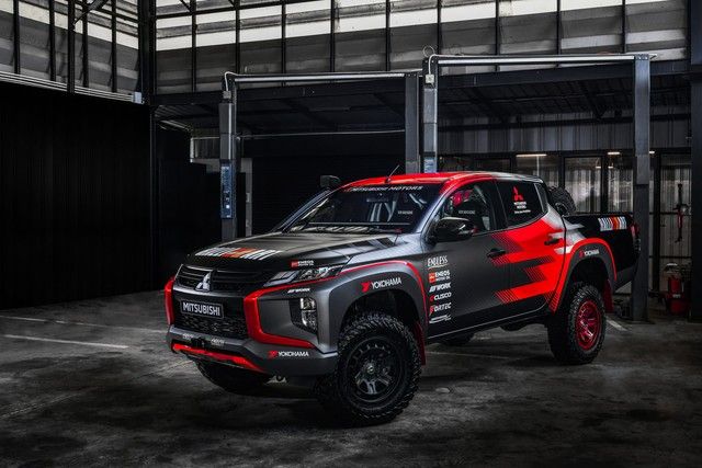 Mitsubishi Triton Ralliart chuẩn bị ra mắt - Đối thủ đáng gờm của Ford Ranger Raptor - Ảnh 1.