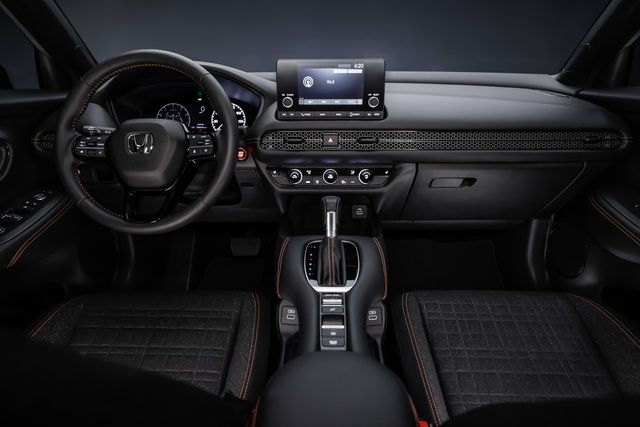Honda ZR-V ra mắt: Mẫu SUV lỡ cỡ giữa HR-V và CR-V, có giá khoảng 550 triệu đồng - Hình 3.