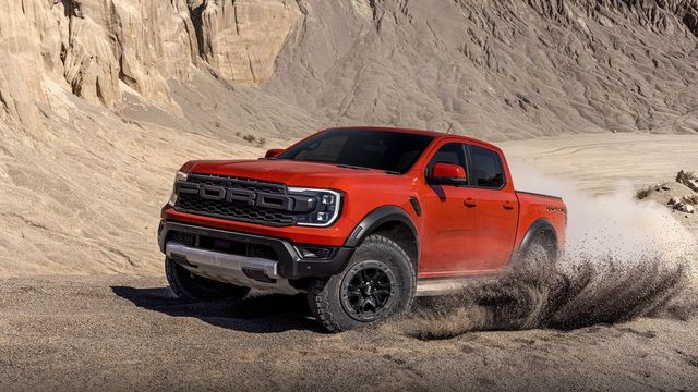 Ford công bố giá bán mới của Ranger và Ranger Raptor, khởi điểm từ 630 triệu đồng - Ảnh 3.