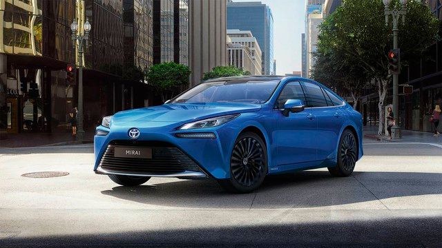 Toyota đang ở đâu trong cuộc đua xe điện? Chuyên gia phê phán: Chậm tiến - Hình 4.