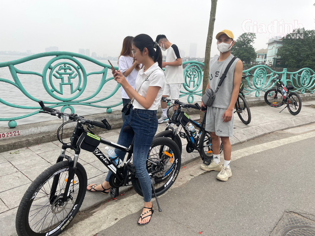 Thị trường xe đạp sôi động, dịch vụ thuê xe, các chủ cửa hàng thu về hàng triệu đồng mỗi ngày - Ảnh 4.
