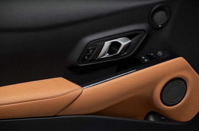 Toyota GR Supra chính thức trở nên giống với đàn em Vios vì... đã được trang bị bản số sàn - Ảnh 10.