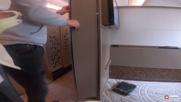 Trong 'khách sạn trên không' hạng nhất của Singapore Airlines, bạn sẽ cảm thấy muốn ở lại trên máy bay mãi mà không muốn rời bỏ.