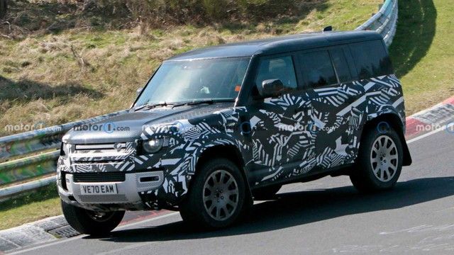Mercedes-AMG G 63 sẵn sàng đón nhận đối thủ xứng tầm từ Land Rover - Ảnh 2.