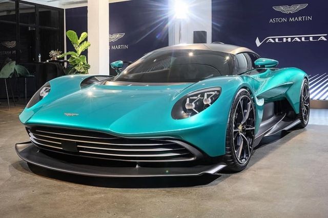 Sắp tới, Aston Martin Valhalla 2022 sẽ có mặt tại Việt Nam: Khả năng sở hữu cùng garage nhiều siêu phẩm trăm tỷ - Ảnh 2.