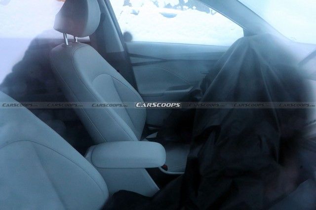 Hyundai Kona phiên bản mới tiếp tục được tiết lộ, nhưng có thể sẽ không được phân phối tại Việt Nam - Ảnh 4.