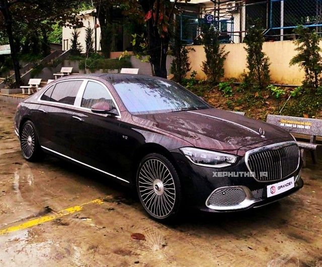Mercedes-Maybach S 680 đầu tiên tại Việt Nam có giá hơn 27 tỷ đồng đã có biển số, đủ tiền đăng ký để mua thêm một chiếc xe sang cỡ trung - Ảnh 2.