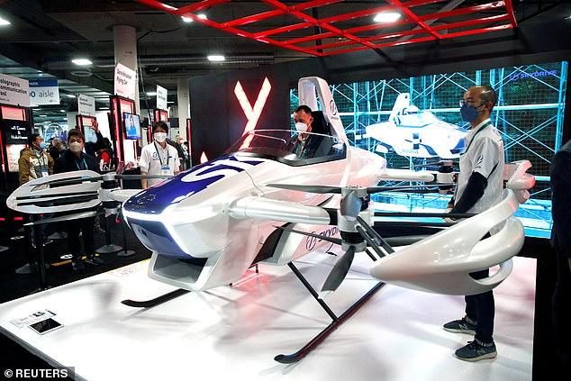 Suzuki có kế hoạch giới thiệu một chiếc xe bay vào năm 2025 - Ảnh 4.