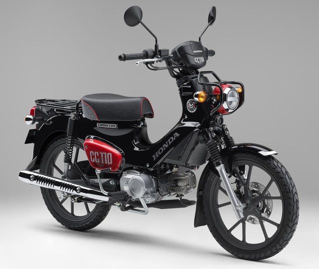 Xe số Honda Cross Cub 110 2022 đã có mặt tại các đại lý, chỉ cần 1 lít xăng bạn có thể đi được 67km - Hình ảnh 1.