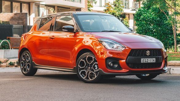 Suzuki Swift mới ra mắt: Thêm tính năng nam tính, cứng cáp hơn trước - Ảnh 1.