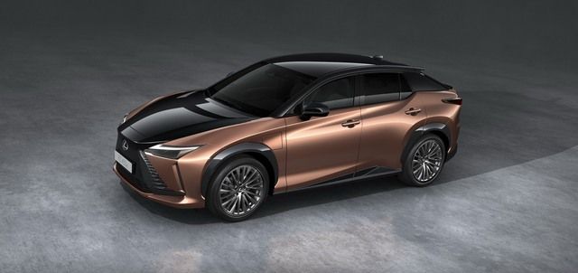 Lexus RZ sử dụng 'bộ xương' của Toyota, động cơ mạnh hơn 300 mã lực và có thiết kế giống như một chiếc phi thuyền - Ảnh 1.