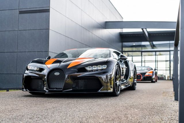 Thăm nhà máy Bugatti, một đại gia bí ẩn mua luôn 8 chiếc xe với giá quy đổi không dưới 150 tỷ đồng - Ảnh 2