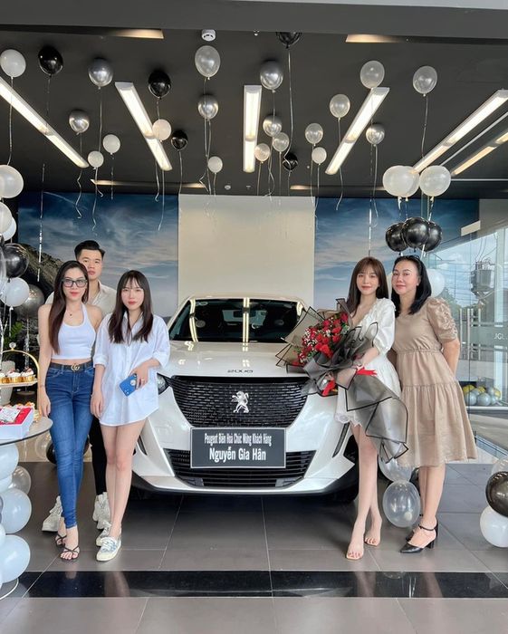 Người yêu của Hoàng Đức chính thức sở hữu chiếc xe mới trị giá gần 800 triệu đồng ở tuổi 25 - Hình ảnh 3.