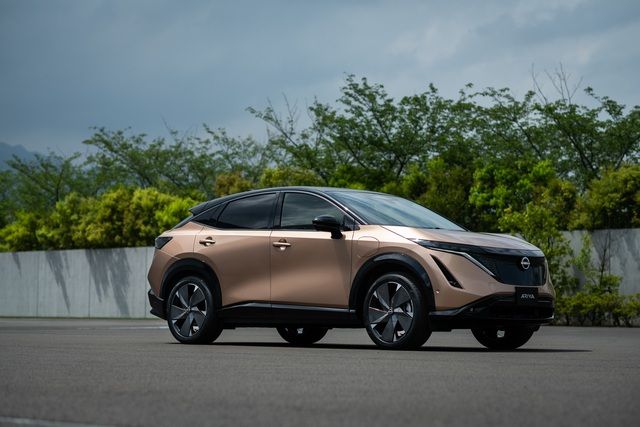 Mặc dù đã đăng ký từ lâu tại Việt Nam nhưng Nissan Ariya vẫn liên tục trì hoãn lịch ra mắt toàn cầu, với lý do tương tự như vấn đề khan hàng của Toyota Land Cruiser - Ảnh 1.