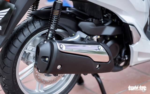 Người buôn đấu giá Honda SH300i với giá 280 triệu đồng, gần gấp đôi so với phiên bản 350 phân khối - Ảnh 6.