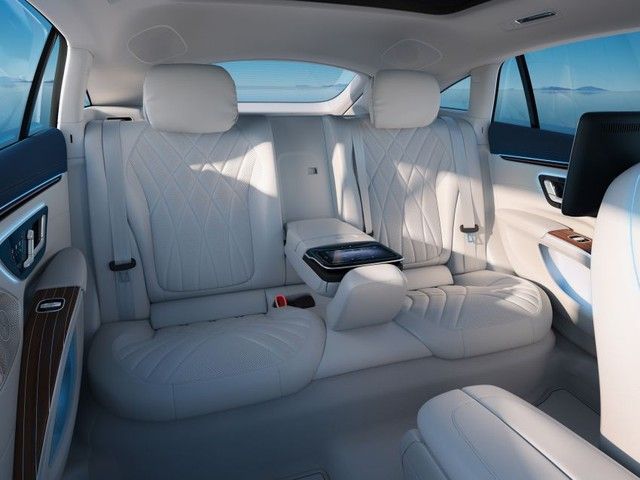 Mercedes-Benz EQS sẽ được nhập khẩu từ Thái Lan để được miễn thuế? - Hình ảnh 10.