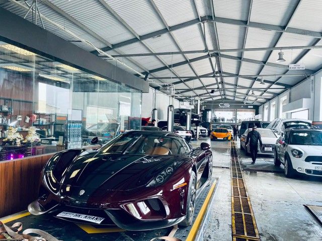 Tiết lộ quá trình bảo dưỡng Koenigsegg Regera trị giá 200 tỷ đồng trước khi lên đường ra Hà Nội - Ảnh 1.