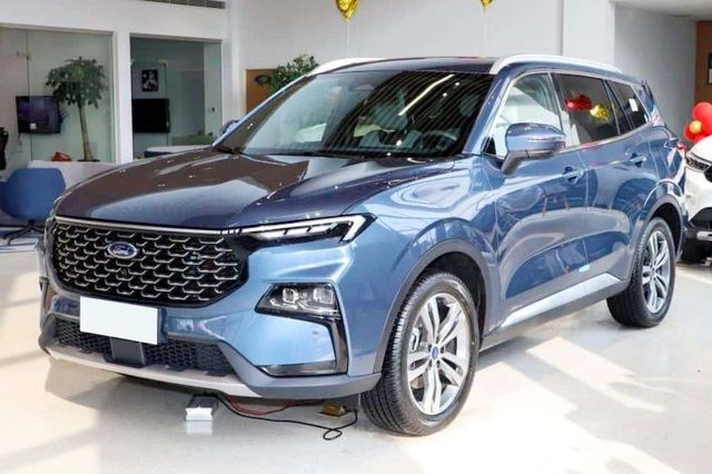 Lô xe Ford Territory 2022 đầu tiên đã về Việt Nam - Một đòn bẩy với mức giá ước tính 800 triệu đồng của hãng xe Mỹ so kè với Tucson và Sportage - Ảnh 3.