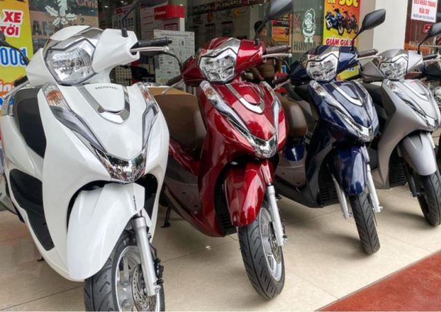 Vấn đề thiếu linh kiện khiến cho Honda Việt Nam gặp khó khăn trong việc cung cấp xe máy - Hình 1.