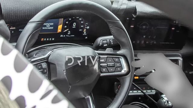 Ford Mustang 2023 lần đầu tiên tiết lộ diện mạo hoàn toàn: Mũi to và hệ thống đèn LED theo xu hướng hiện nay - Ảnh 2.